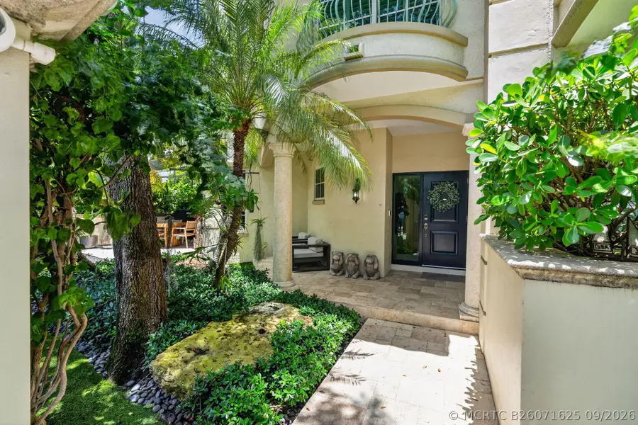 411 N New River Drive E #V-2, Fort Lauderdale, FL 33301 - #3