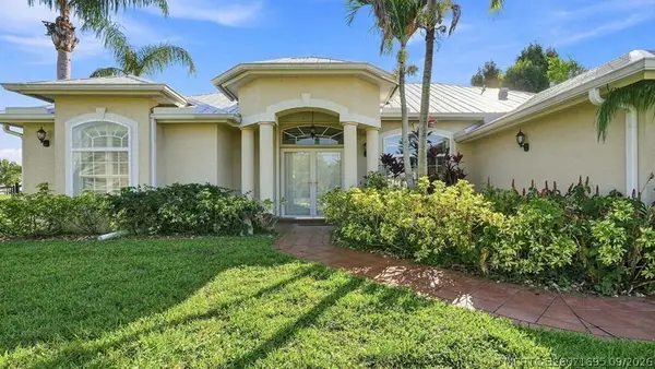 1863 SE Bowie Street, Port St Lucie, FL 34952