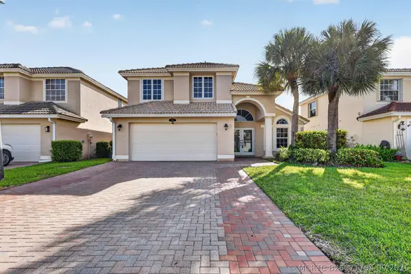 1021 SE Westminster Place, Stuart, FL 34997
