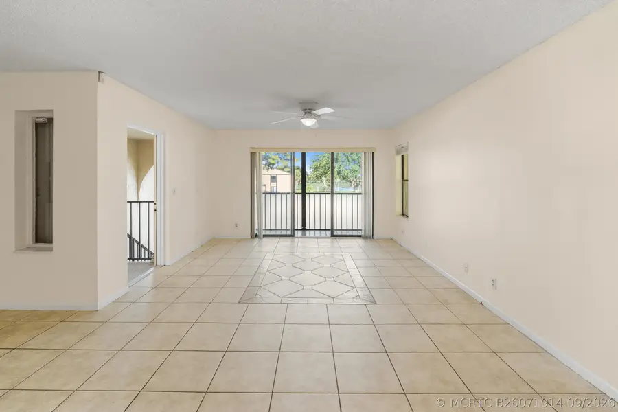 706 Sunny Pine Way #E2, Greenacres, FL 33415 - #2