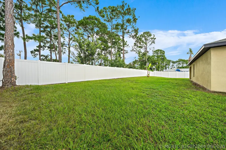 790 NW Kingston Street, Port Saint Lucie, FL 34983 - #3