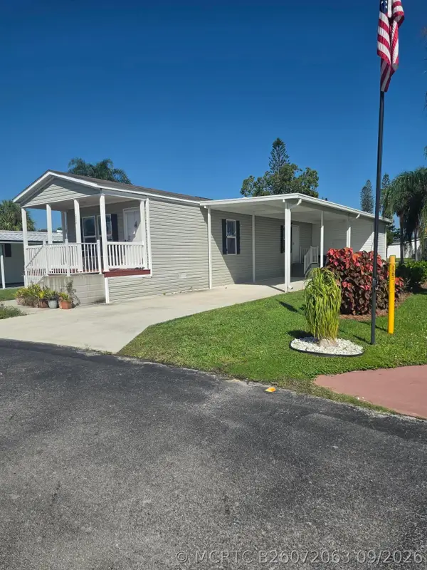202 Flamingo Avenue, Fort Pierce, FL 34982