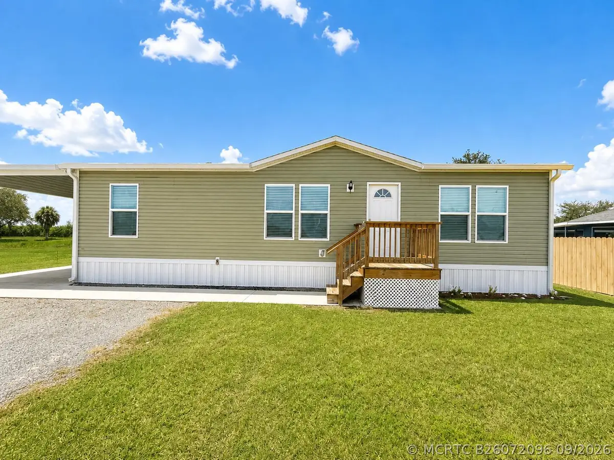1121 Orange Loop, Okeechobee, FL 34974 - #1