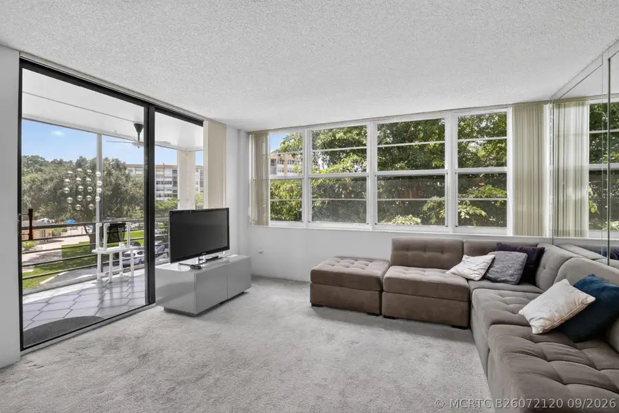 1400 Saint Charles Place #313, Pembroke Pines, FL 33026 - #3