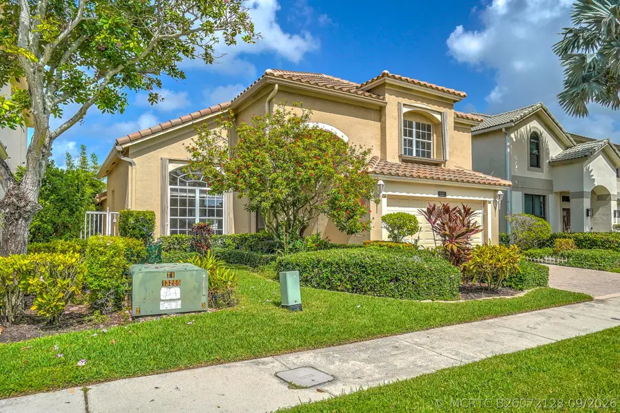 1117 Avondale Court, West Palm Beach, FL 33409 - #2
