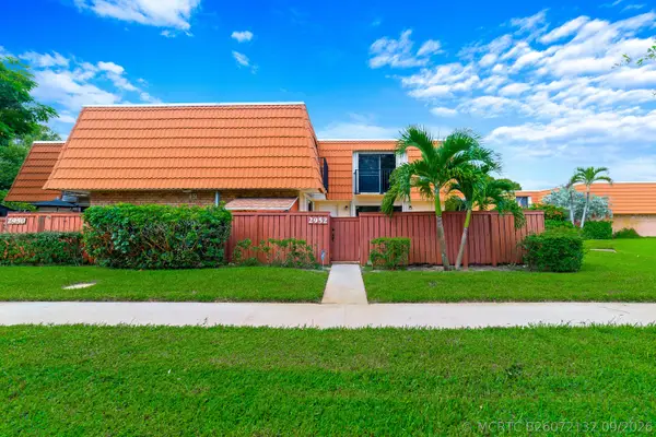 2952 SW 12th Street, Deerfield Beach, FL 33442