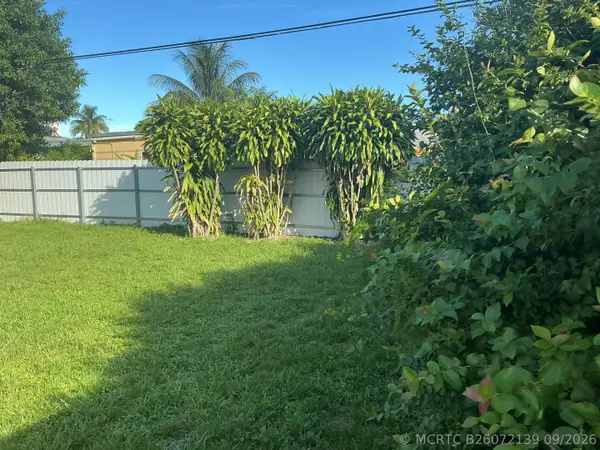 110 NW 193rd Street, Miami Gardens, FL 33169