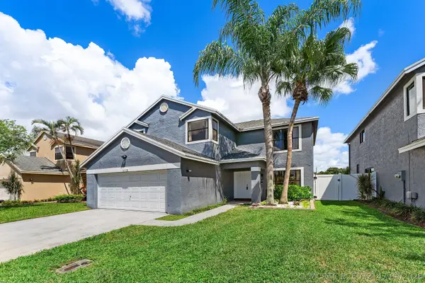 5753 Northpointe Lane, Boynton Beach, FL 33437