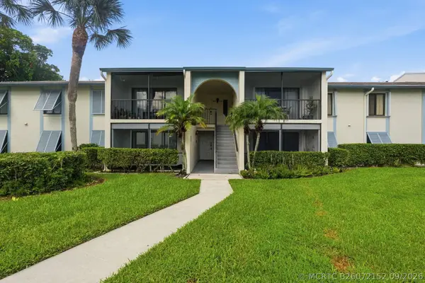 1104 Green Pine Boulevard #G1, West Palm Beach, FL 33409