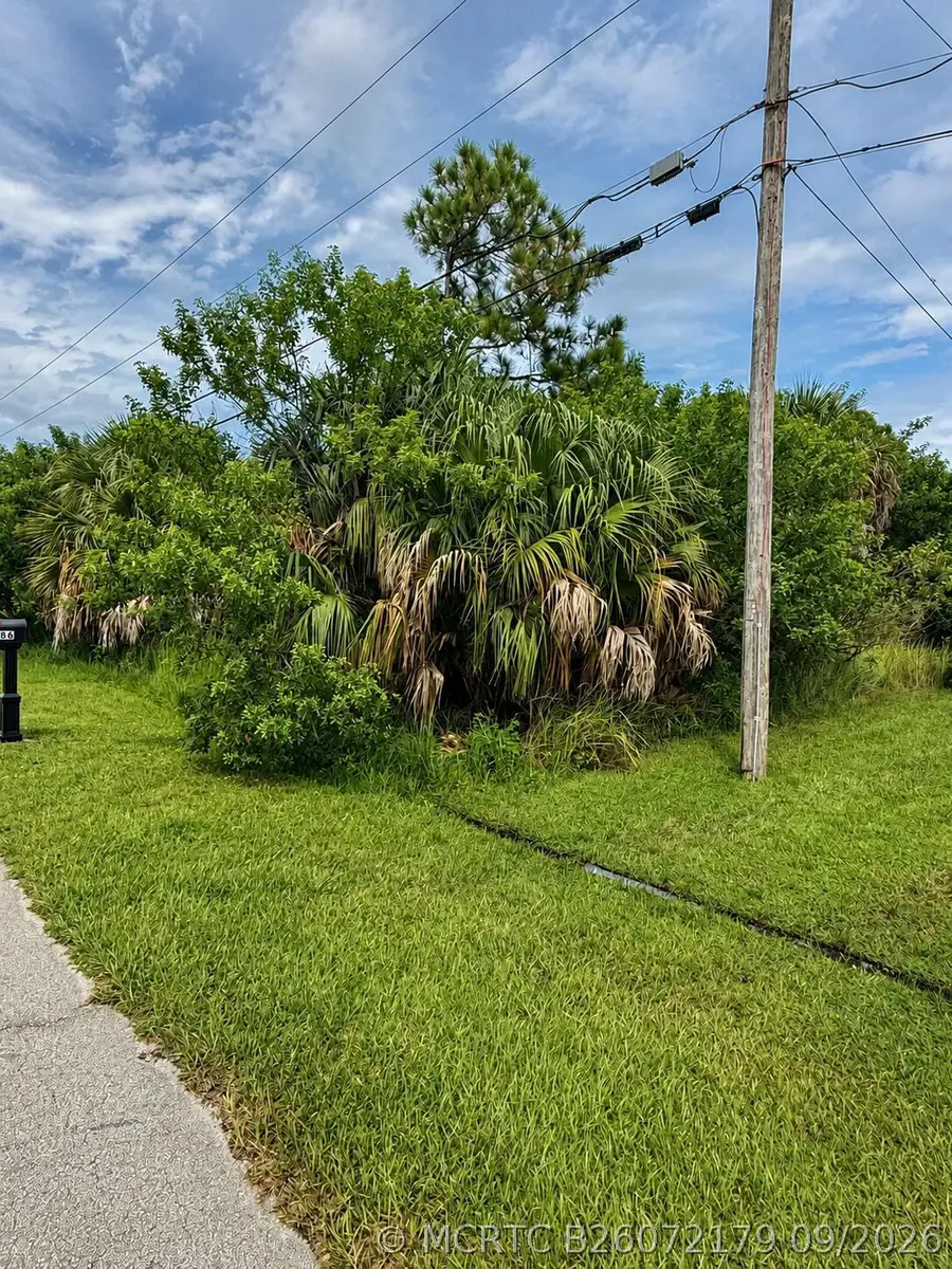 2185 SW Imperial Street, Port Saint Lucie, FL 34987 - #2