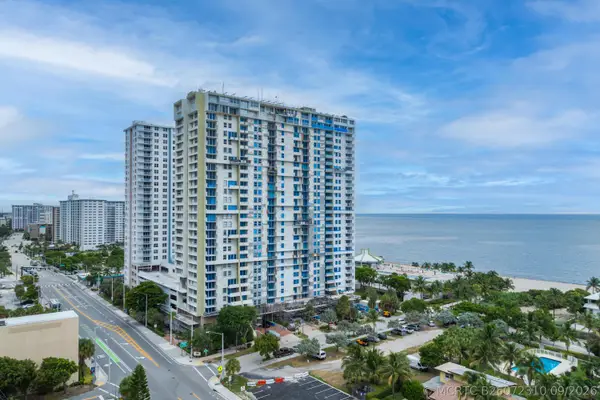 111 Briny Avenue #PH7, Pompano Beach, FL 33062