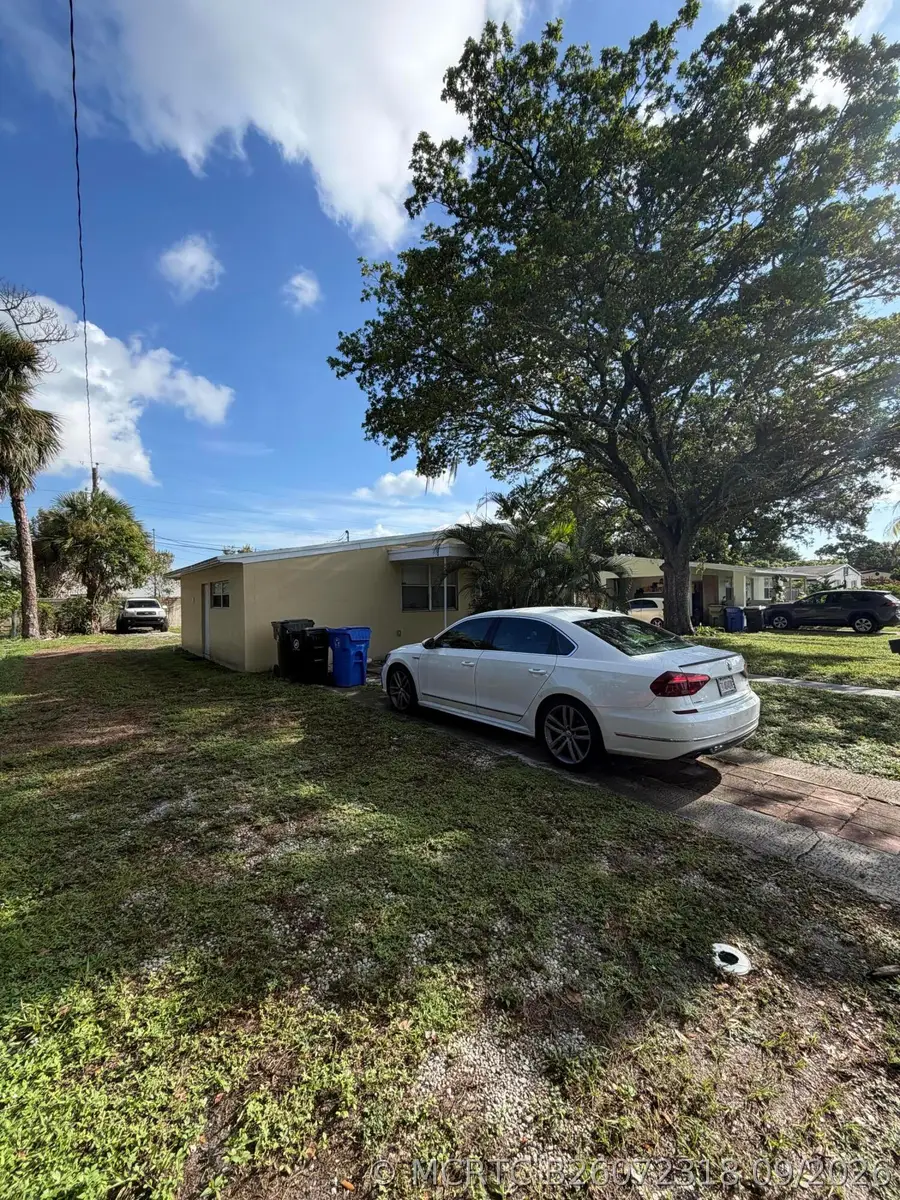 2501 SW 3rd Street, Fort Lauderdale, FL 33312 - #2