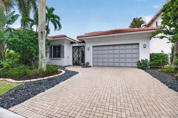 17944 Villa Club Way, Boca Raton, FL 33496