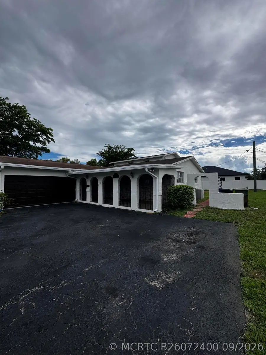 2320 NW 30th Way, Fort Lauderdale, FL 33311 - #2