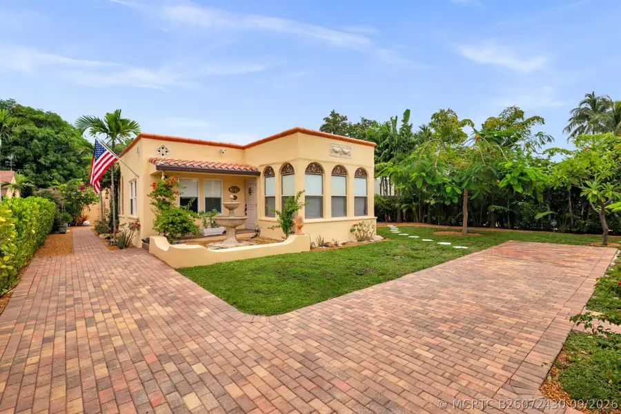 319 Plymouth Road, West Palm Beach, FL 33405 - #2