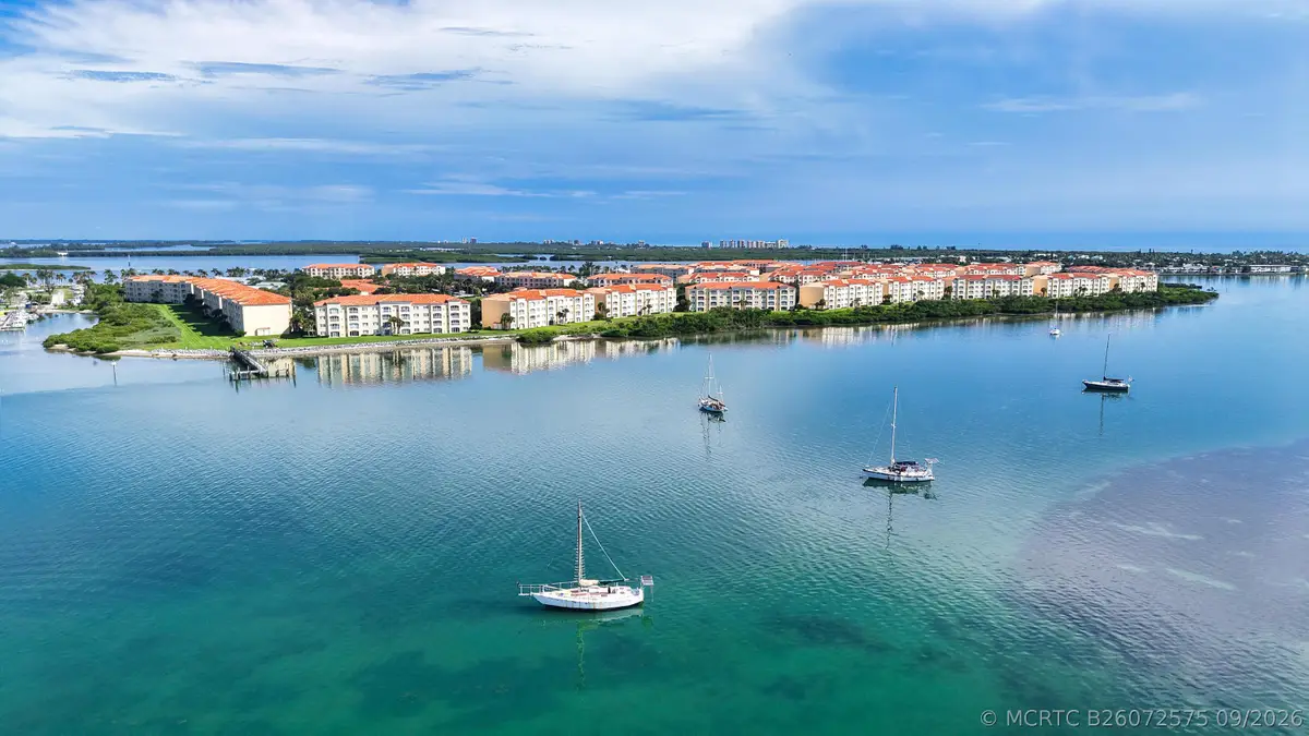 26 Harbour Isle Drive W #102, Fort Pierce, FL 34949 - #1