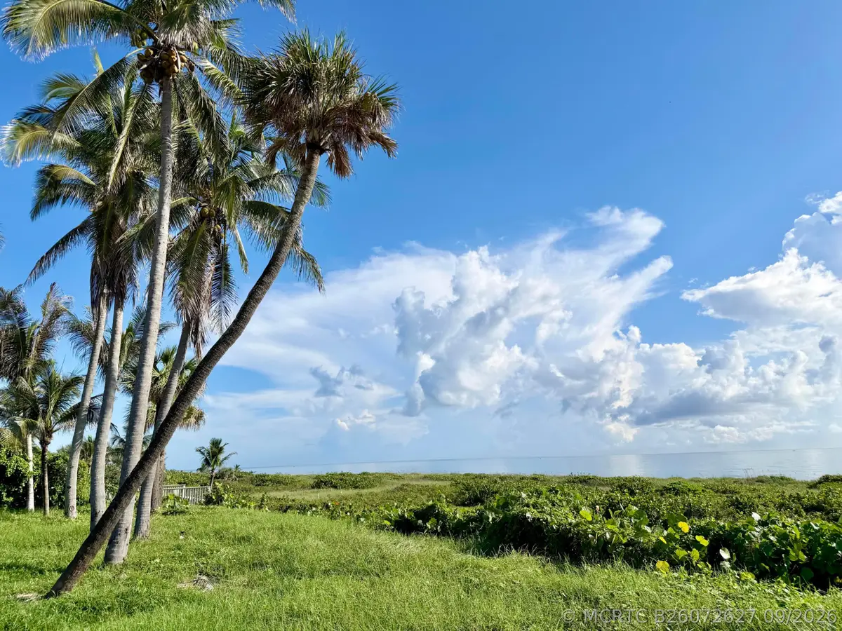 511 S Beach Road, Jupiter Island, FL 33455 - #1