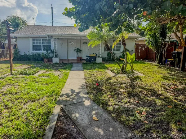 826 S M Street, Lake Worth Beach, FL 33460