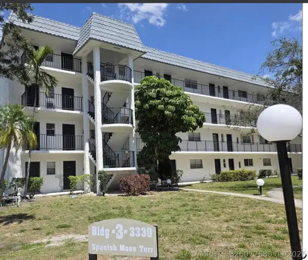 3330 Spanish Moss Terrace #212, Lauderhill, FL 33319
