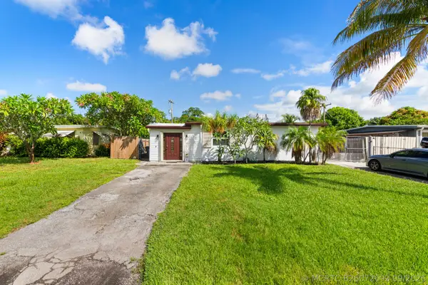 5581 Calico Road, West Palm Beach, FL 33415