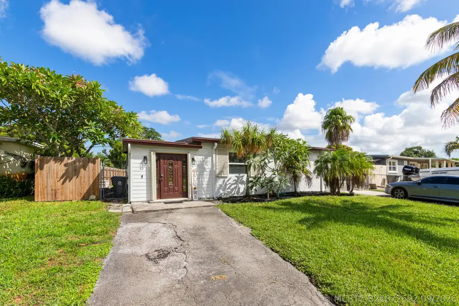 5581 Calico Road, West Palm Beach, FL 33415 - #2