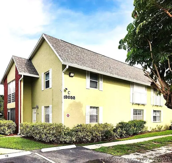 12052 Alternate A1a #C8, Palm Beach Gardens, FL 33410