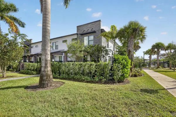 765 NW 84th Terrace, Plantation, FL 33324