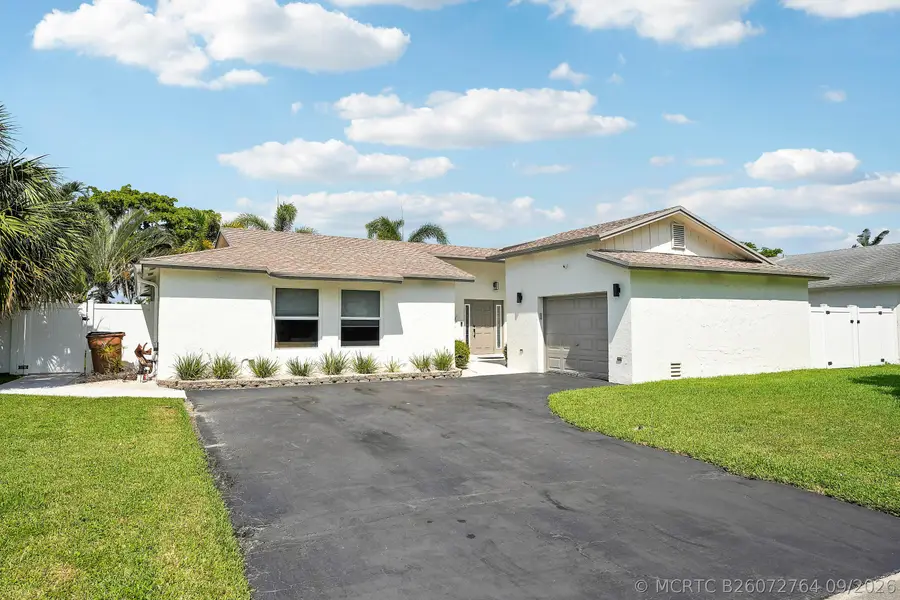 275 NW 39th Way, Deerfield Beach, FL 33442 - #2
