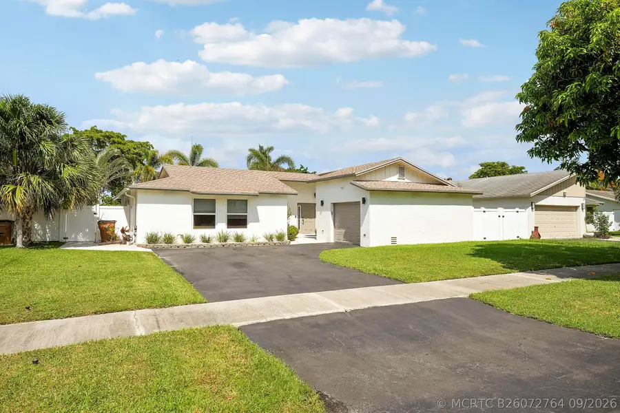 275 NW 39th Way, Deerfield Beach, FL 33442 - #3