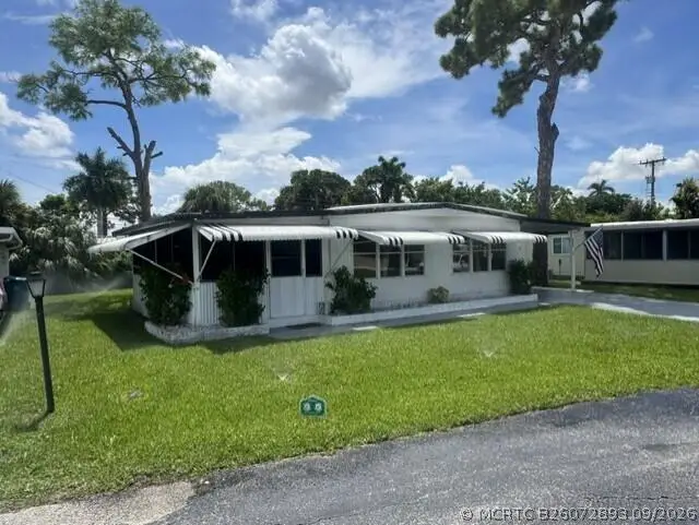 4042 Royal Manor Boulevard, Boynton Beach, FL 33436 - #3