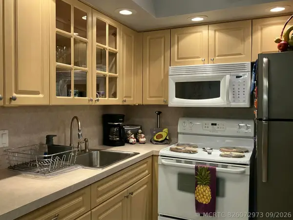 130 Southampton B, West Palm Beach, FL 33417