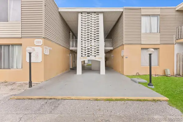 1500 Crescent Circle #A14, Lake Park, FL 33403