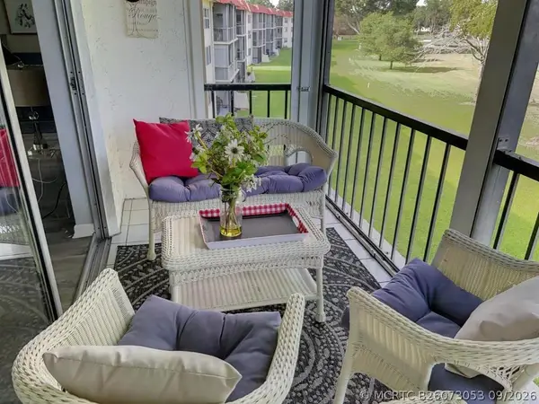 9300 N Hollybrook Lake Drive S #304, Pembroke Pines, FL 33025