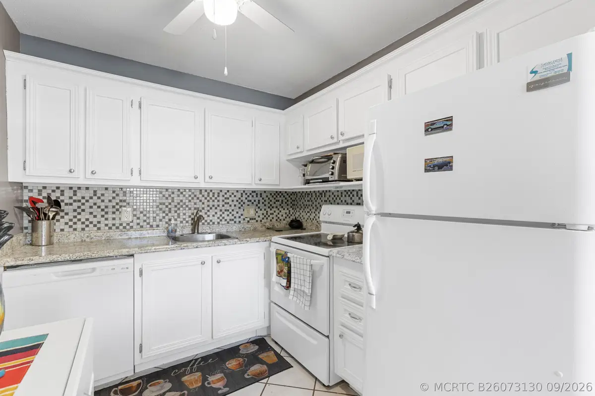 159 Newport J, Deerfield Beach, FL 33442 - #1