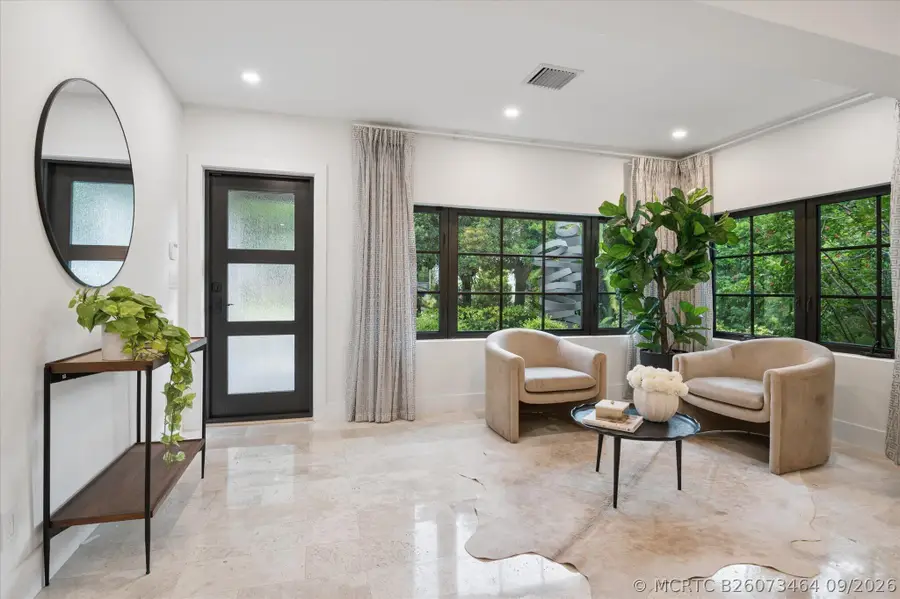 541 NE 8th Avenue, Fort Lauderdale, FL 33301 - #2