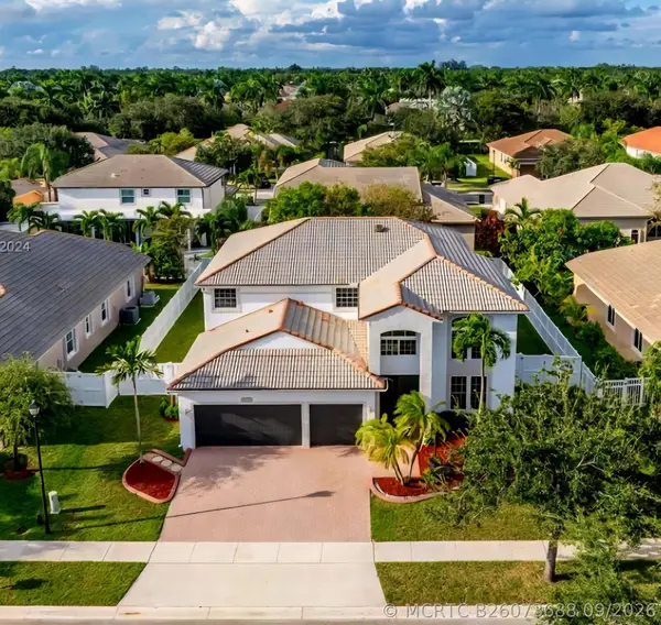 13823 NW 15th Street Nw, Pembroke Pines, FL 33028