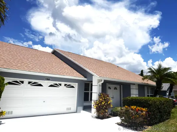 373 NW Sherry Lane, Port St Lucie, FL 34986