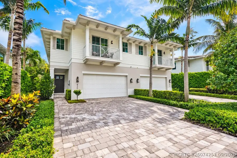 436 NE Wavecrest Way, Boca Raton, FL 33432 - #2