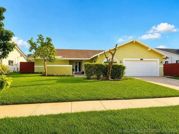 7482 NW 48th Place, Lauderhill, FL 33319