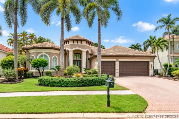 6903 Royal Orchid Circle, Delray Beach, FL 33446