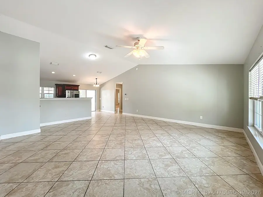 608 Masters Avenue, Wildwood, FL 34785 - #3