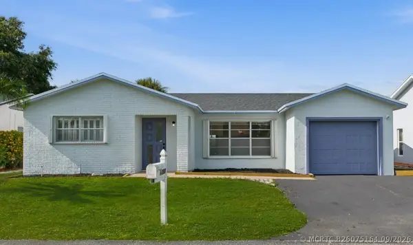 7198 Pine Forest Circle E, Lake Worth, FL 33467