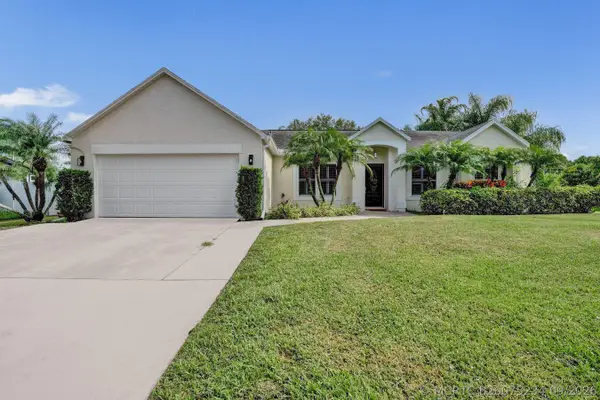 468 SW Prado Avenue, Port St Lucie, FL 34983