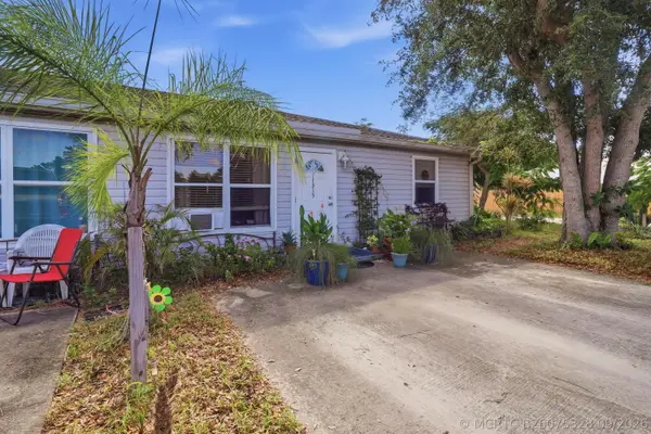 11315 SE Gold Avenue, Hobe Sound, FL 33455