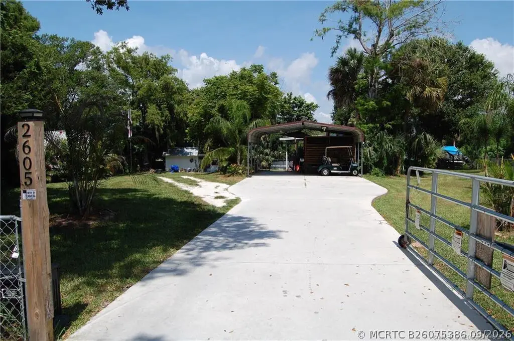2605 SE 44th Avenue, Okeechobee, FL 34974 - #1