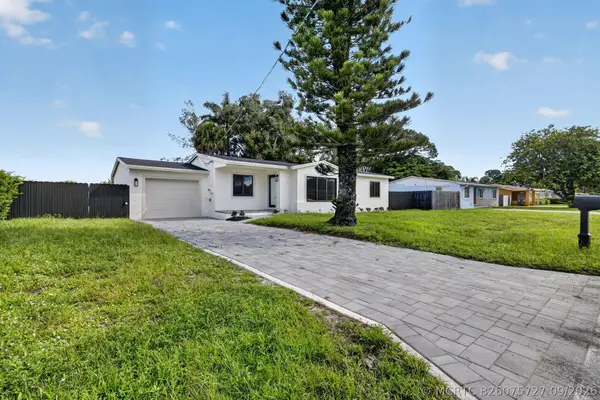 3185 Riddle Road, West Palm Beach, FL 33406