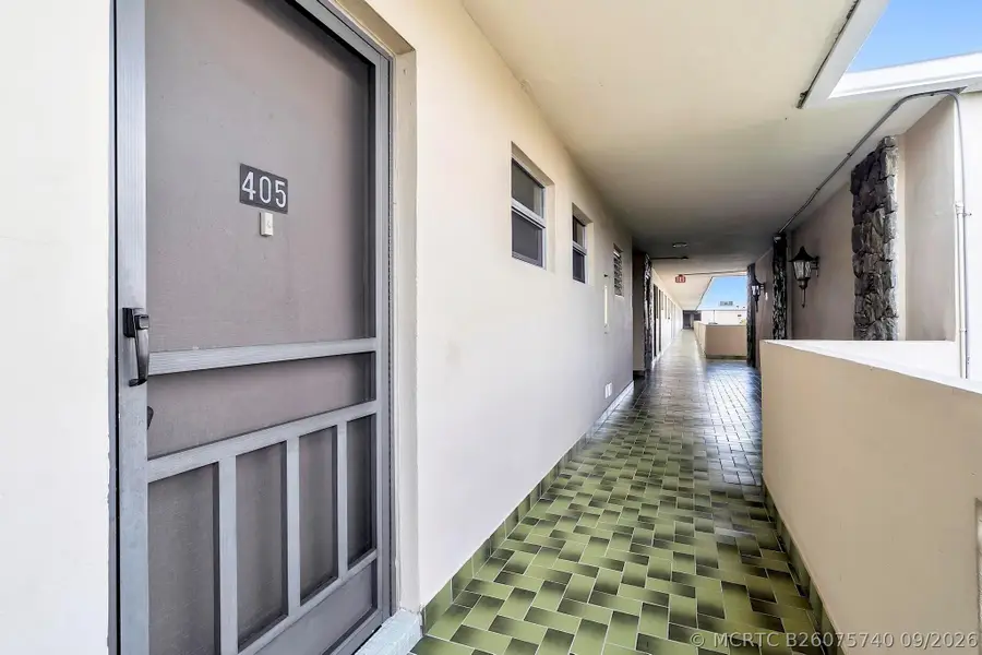 1690 NE 191st Street #405-1, North Miami Beach, FL 33179 - #3