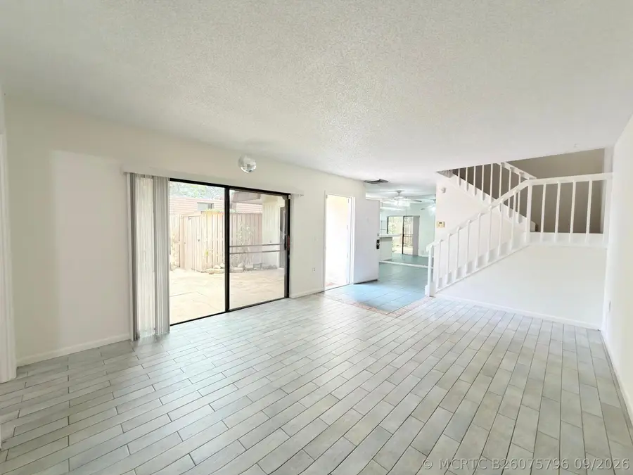 710 7th Lane, Palm Beach Gardens, FL 33418 - #3