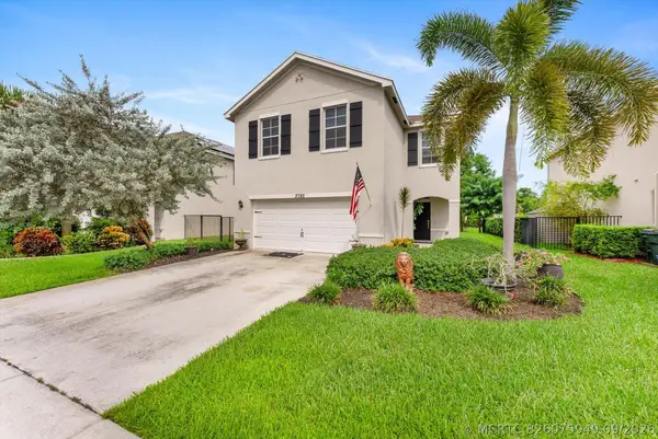 3785 Whitney Park Lane, Greenacres, FL 33463