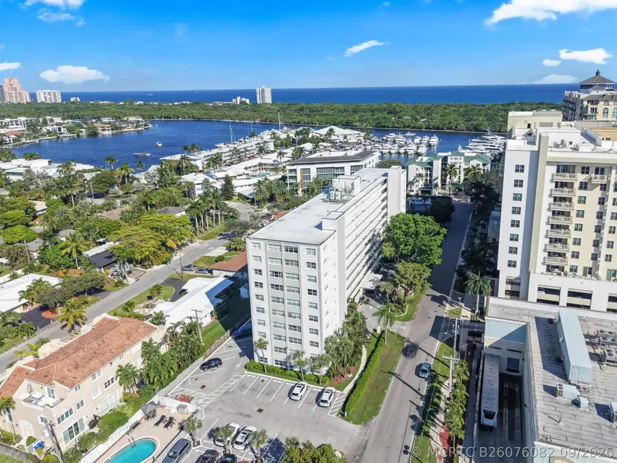 2555 NE 11th Street #804, Fort Lauderdale, FL 33304 - #2